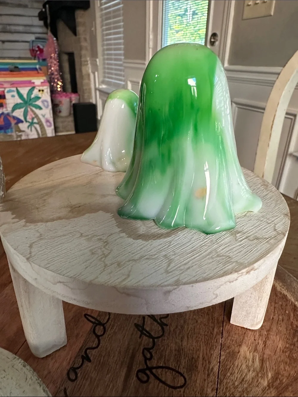 Green resin Ghost Figurine Set - Decorative Halloween Table Accents